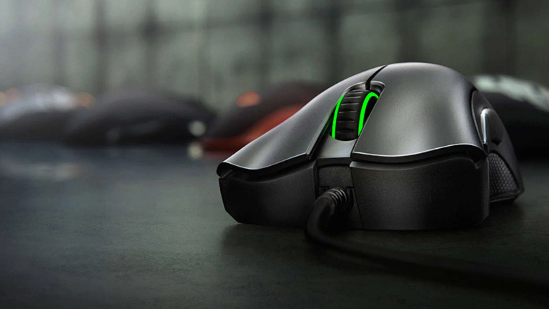 El ratón Razer DeathAdder Essential tiene 5 botones Hyperesponse