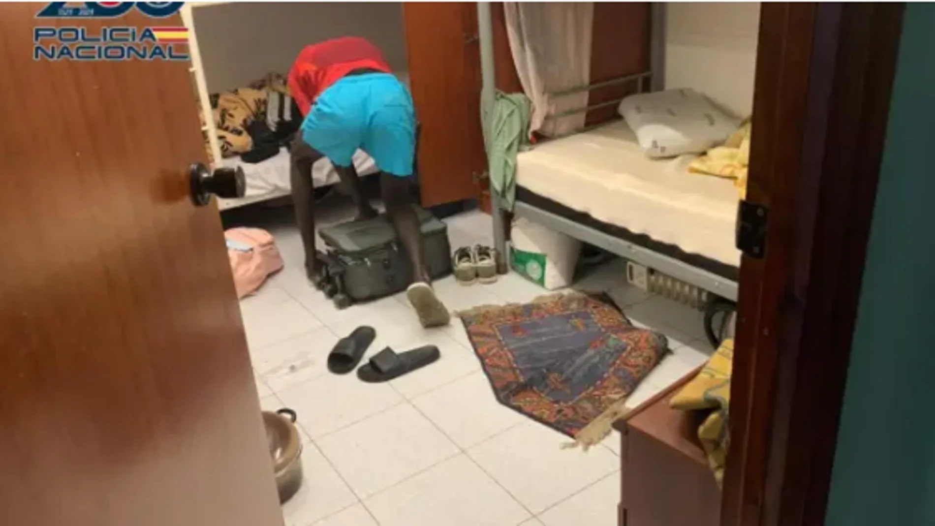 Desalojo de un hostal ilegal en Parque Roma en Zaragoza