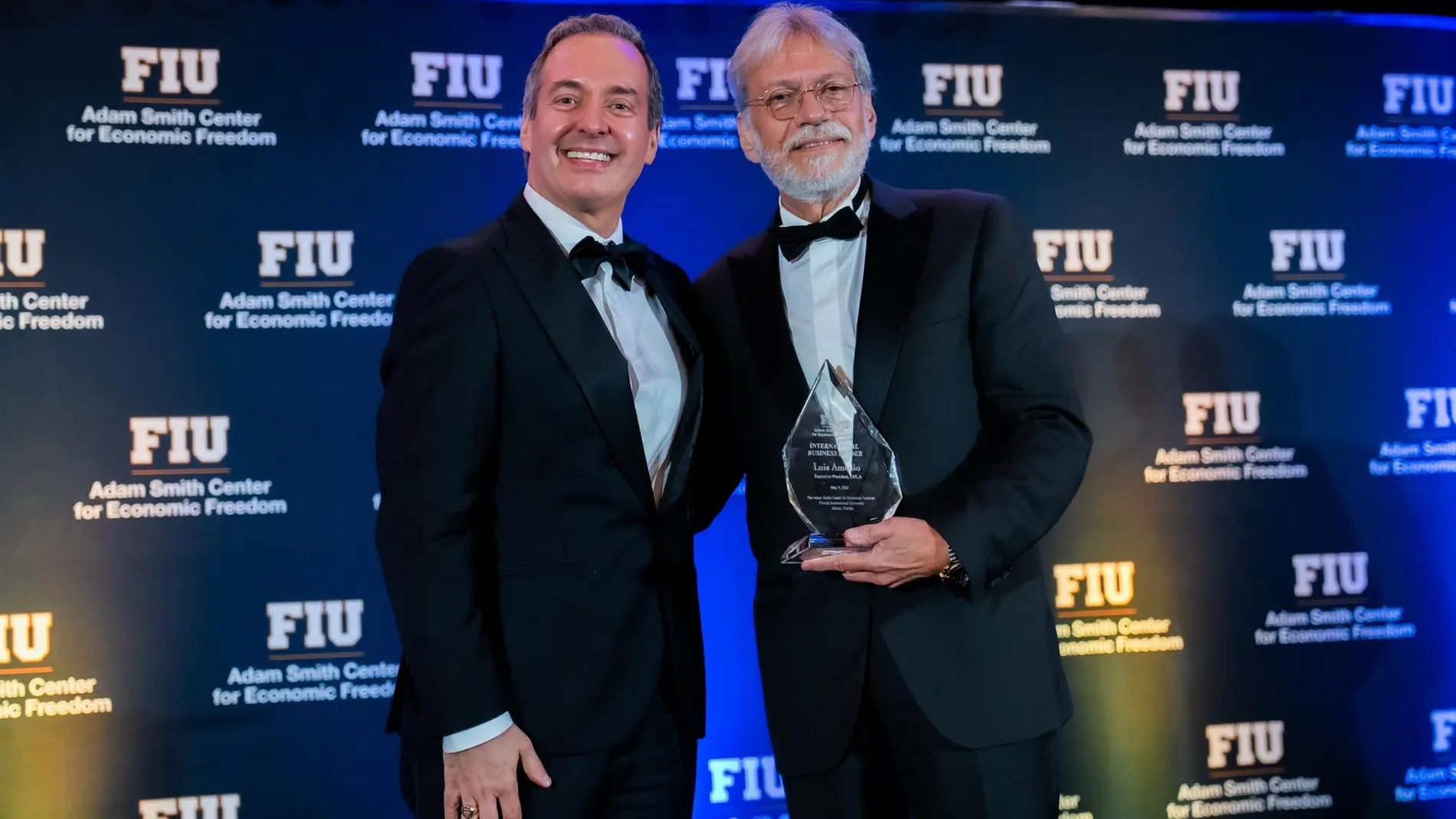 Economía.-El presidente de OHLA recibe el Premio al Líder Empresarial Internacional y participa en el World Law Congress