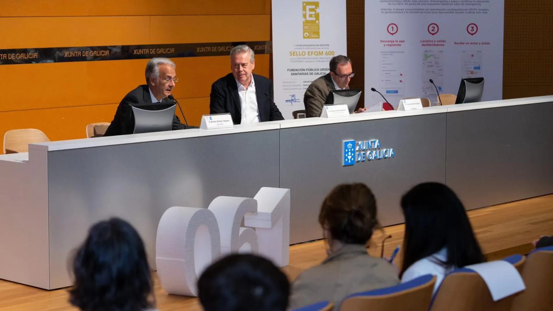 El 061 gallego atendió en lo que va de año atendió más de 438.000 llamadas