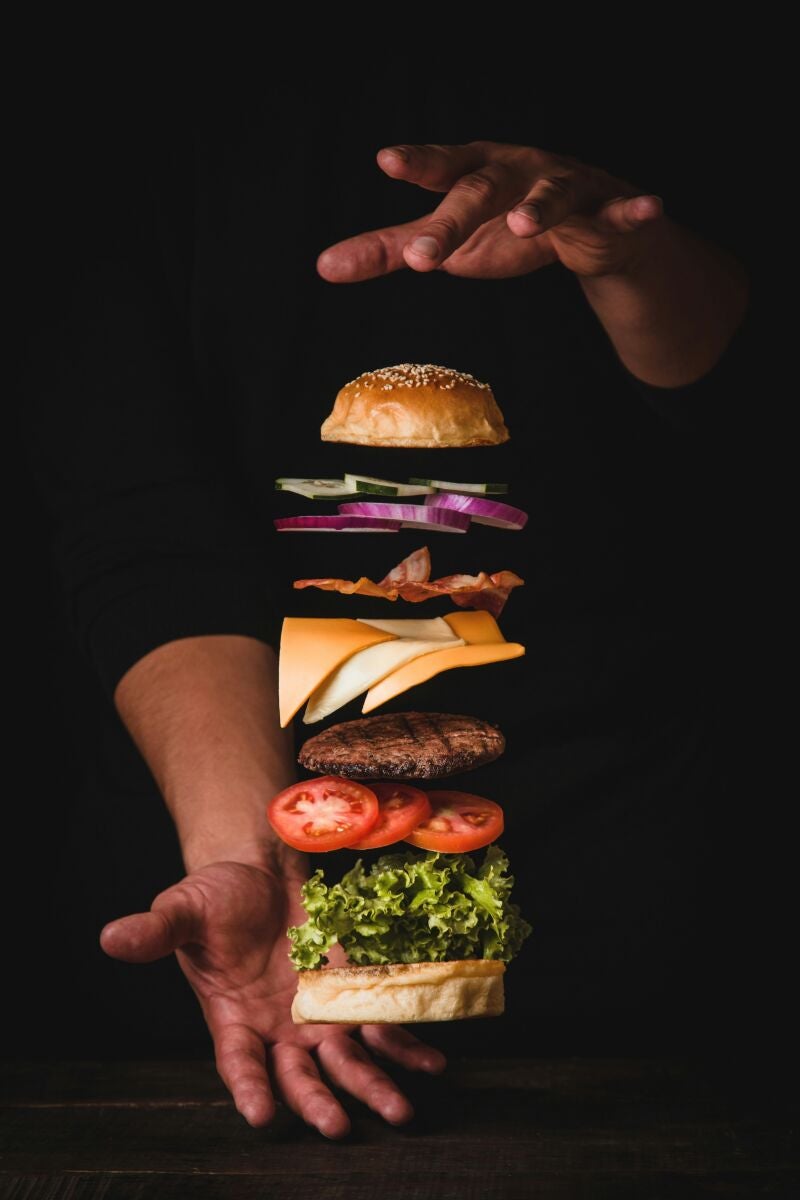 La hamburguesa como refugio emocional (y no solo en los días felices)