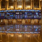 Economía/Bolsa.- El Ibex 35 permanece plano (-0,03%) y se mantiene en los 14.200 enteros al mediodía