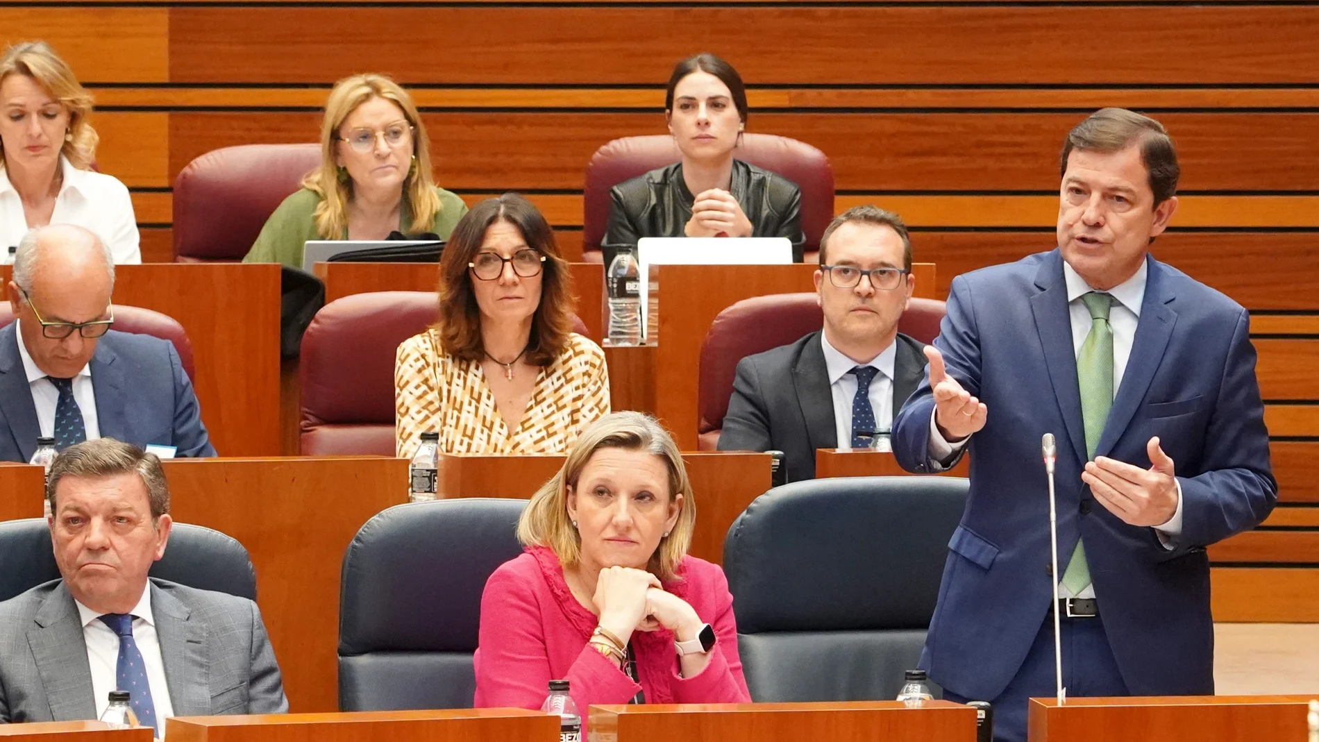 Mañueco interviene en el pleno de las Cortes de esta tarde