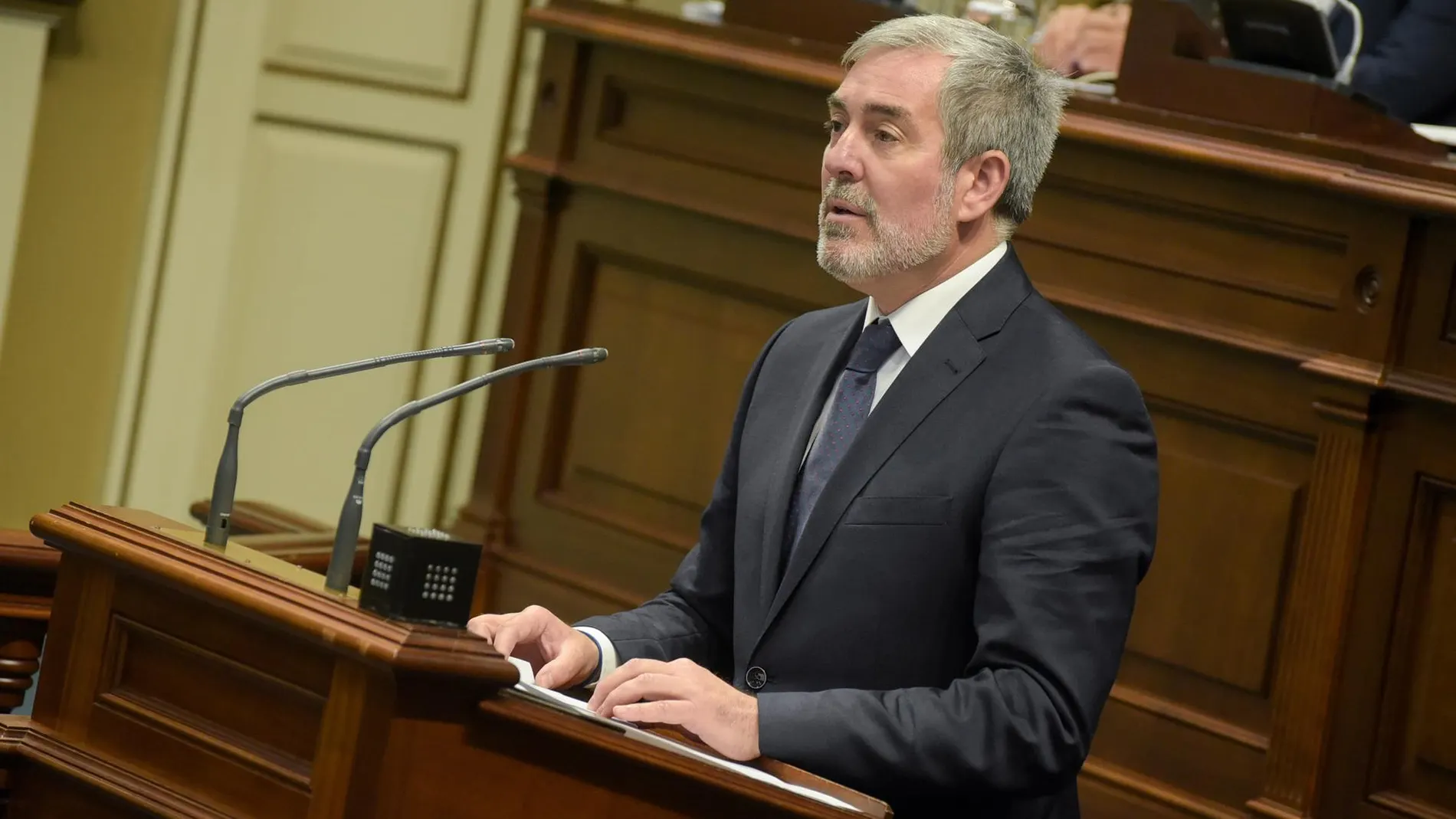Fernando Clavijo en el Parlamento de Canarias