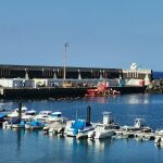 Al menos siete muertos, una niña en estado grave y un bebé desaparecido tras volcar un cayuco en El Hierro