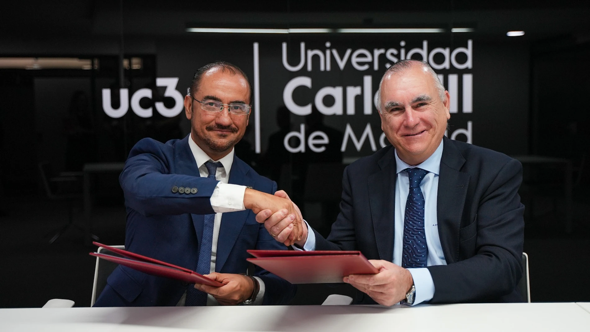 La EMT y la Universidad Carlos III crean una cátedra sobre IA aplicada ...