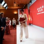 La presidenta de la Comunidad de Madrid, Isabel Díaz Ayuso, durante la presentación del balance del Gobierno en el ecuador de la XIII Legislatura 2023/27.