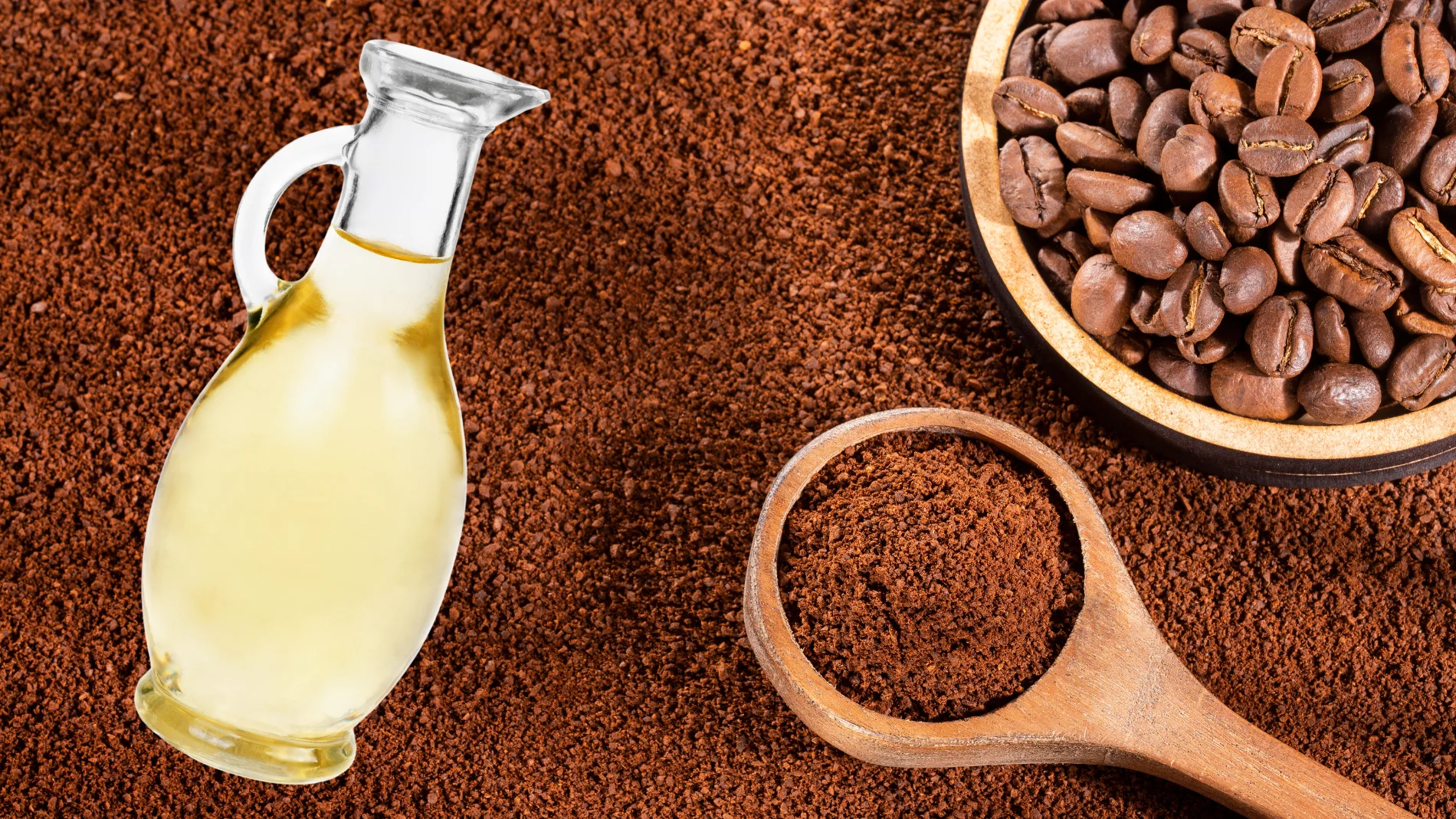 Vinagre con posos de café: el truco de limpieza poco conocido que es de los más efectivos