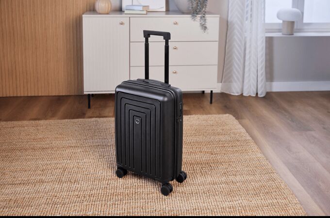 Así es la maleta rígida de precio imbatible para viajar este verano