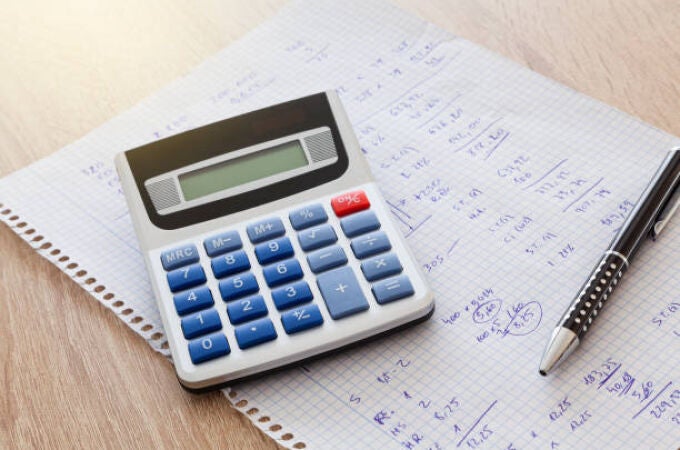 Imagen de archivo de una calculadora