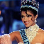 Priyanka Chopra fue elegida Miss Mundo en el año 2000
