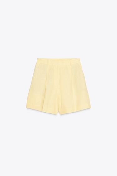 Bermudas de tiro alto con lino.