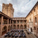 Cata singular en un imponente Castillo