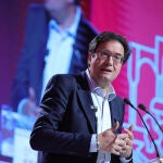 Oscar López en la clausura del V Congreso de FSC-CCOO en Granada