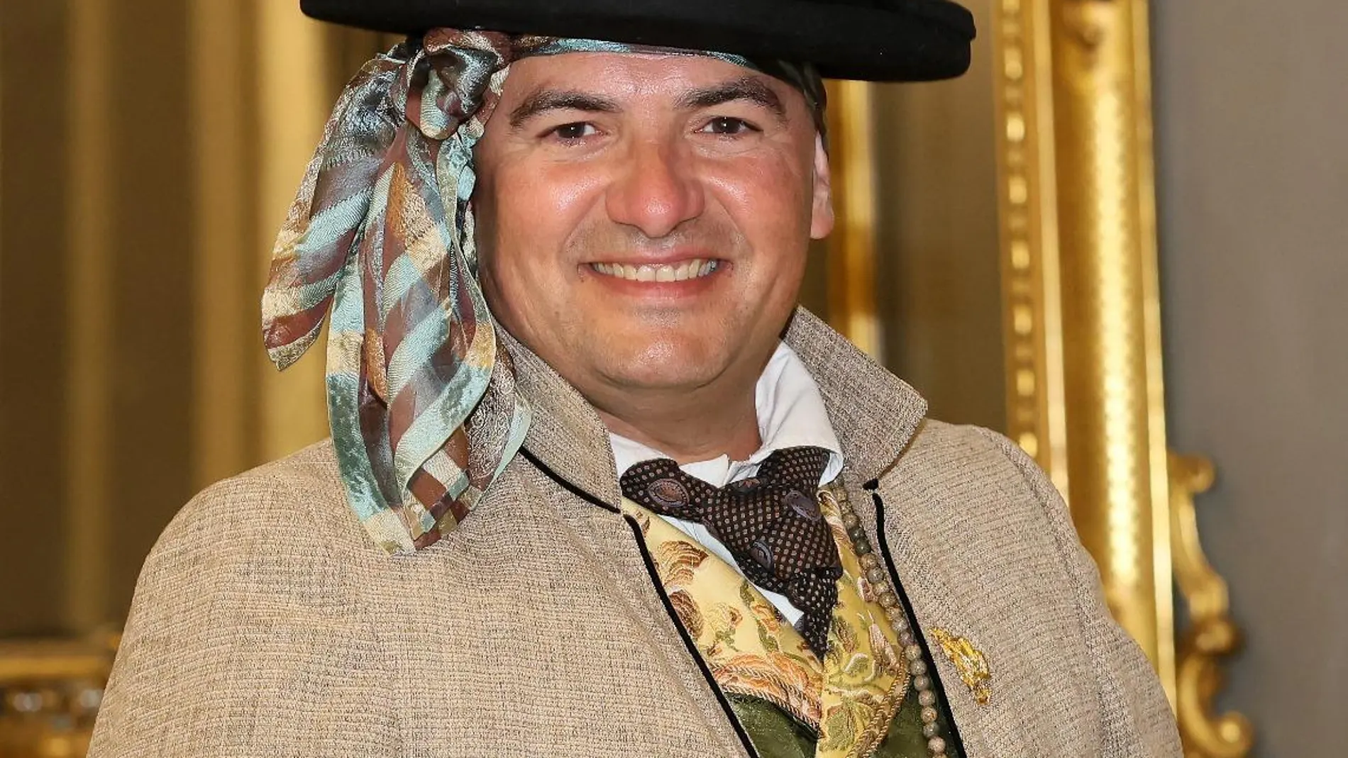 David Olivares es el presidente de la Federació de les Fogueres de Sant Joan