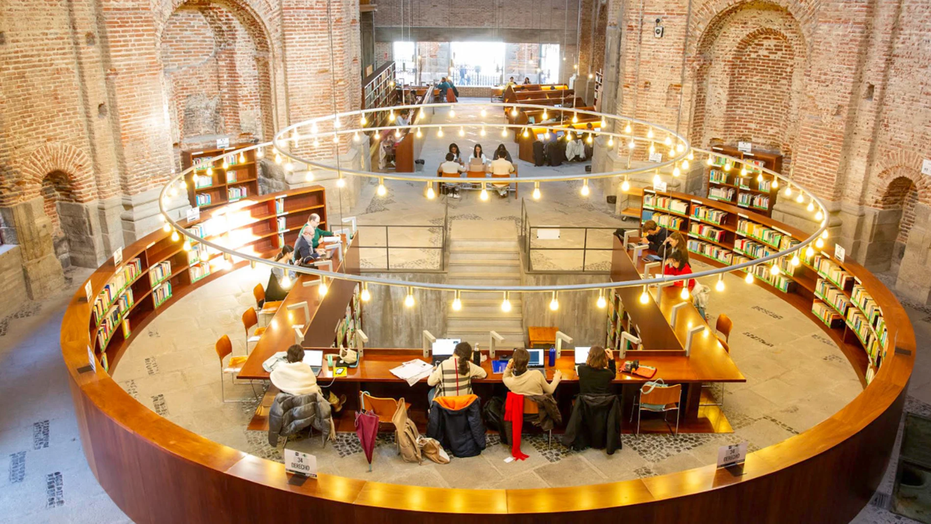 Biblioteca de las Escuelas Pías de San Fernando