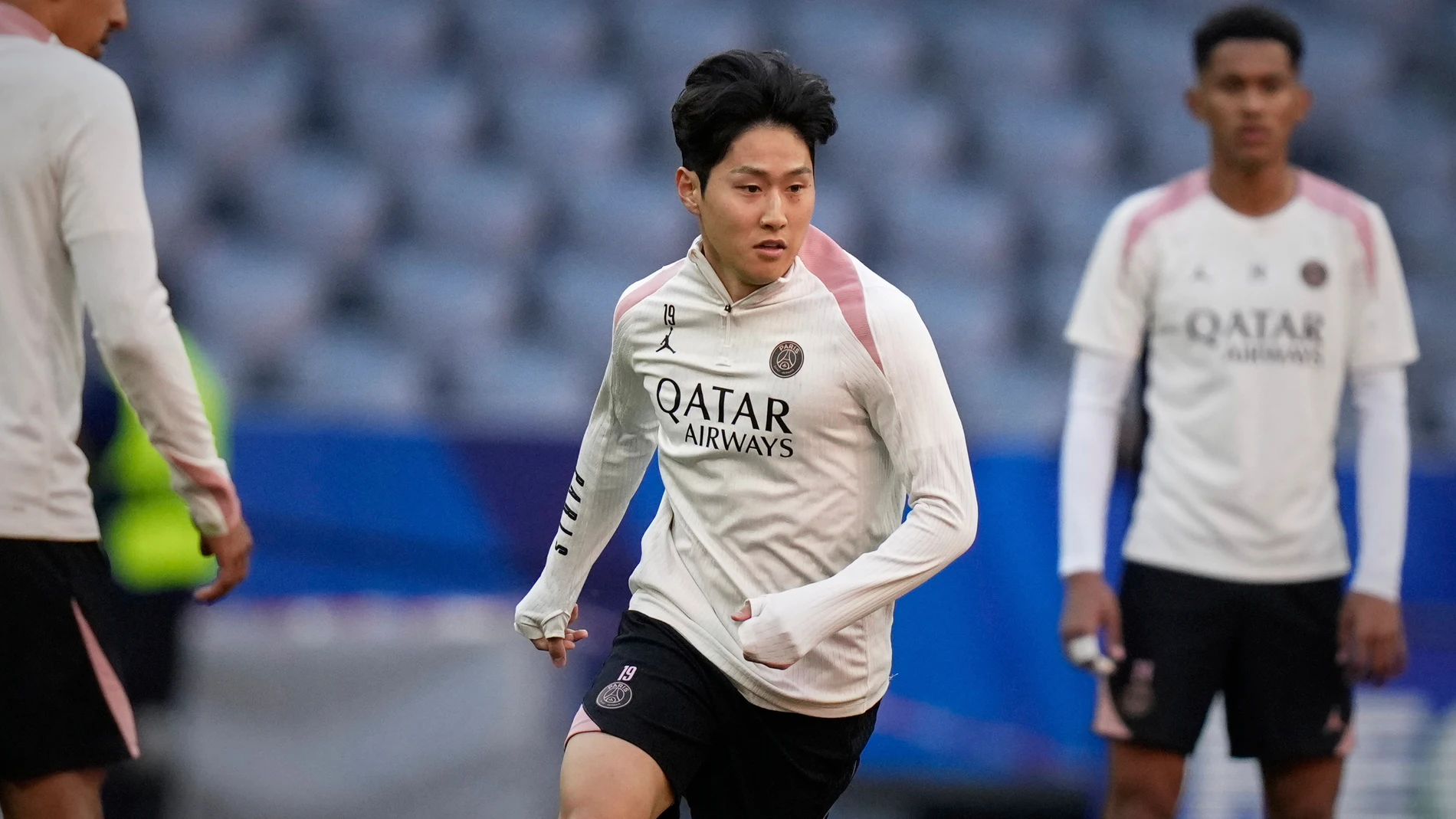 PSG's Lee Kang-in follows the ball during a training session ahead of the Champions League final soccer match between Paris Saint-Germain and Inter Milan at the Allianz Arena in Munich, Germany, Friday, May 30, 2025. (AP Photo/Matthias Schrader)