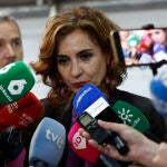 Montero garantiza que el PSOE llegará hasta el final si hubo conducta irregular de Díez