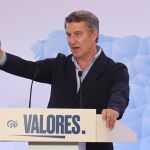 Feijóo pide "rebelarse" el 8 de junio ante la "destrucción" de Sánchez: "España nunca ha tenido un Gobierno tan débil"