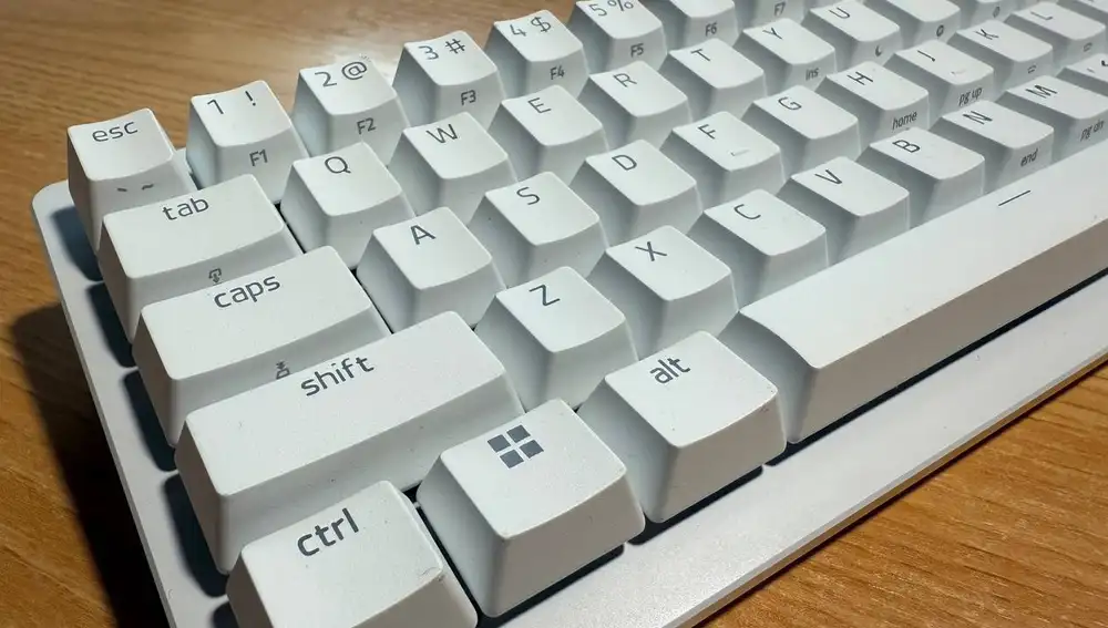El PBT de doble inyección protege las letras para que no se borren