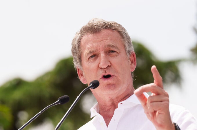 Ayuso y Feijóo hacen balance de la gestión del Gobierno madrileño en el ecuador de legislatura