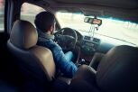 Los olores mas difíciles de quitar en un coche: son cinco