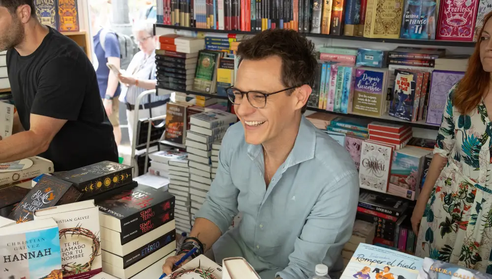 Christian Gálvez en la Feria del Libro de Madrid