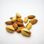 Almendras vs pistachos: ¿cuál tiene más proteínas, fibra y vitaminas?
