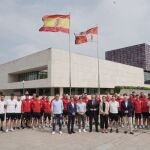 El presidente de las Cortes de Castilla y León, Carlos Pollán, recibe a la Cultural Deportiva Leonesa con motivo de su reciente ascenso a la Segunda División de Fútbol