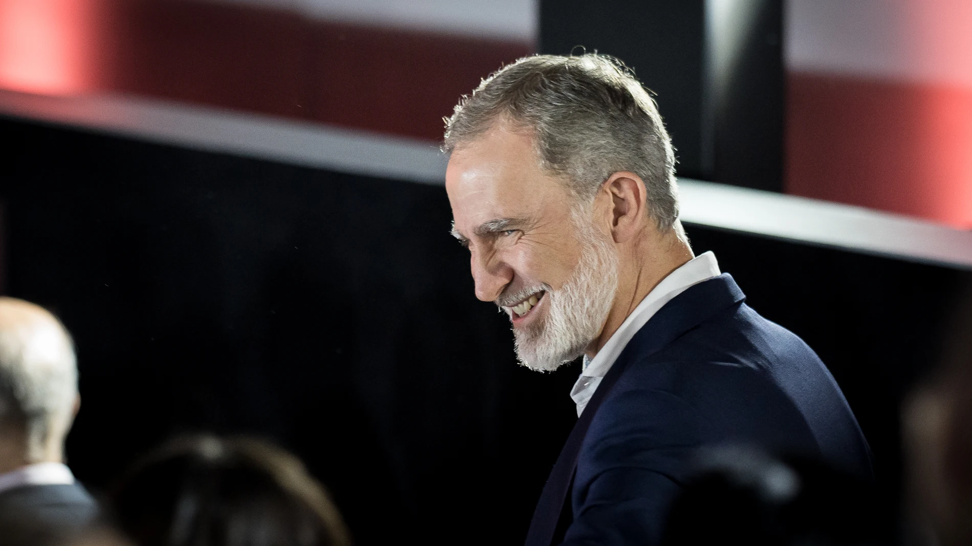 El Rey Felipe VI inaugura el 'South Summit’ 2025 bajo el lema ‘En movimiento’, a 4 de junio de 2025, en Madrid (España). El “South Summit 2025” es un evento internacional de emprendimiento que se celebra del 4 al 6 de junio en Madrid. Organizado junto a IE University, este encuentro reúne a emprendedores, inversores, startups y grandes empresas con el objetivo de crear oportunidades de negocio y fomentar conexiones dentro del ecosistema de innovación global. La edición de 2025, bajo el lema “...