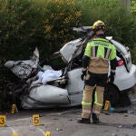 Fallece una persona al colisionar su turismo con un autobús en Salvaterra (Pontevedra)