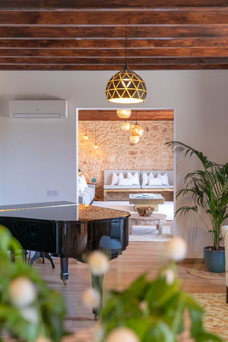 El salón del piano de esta lujosa villa