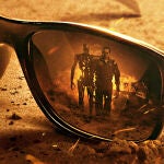 'Terminator' es una saga que explora la lucha entre humanos y máquinas en un futuro distópico