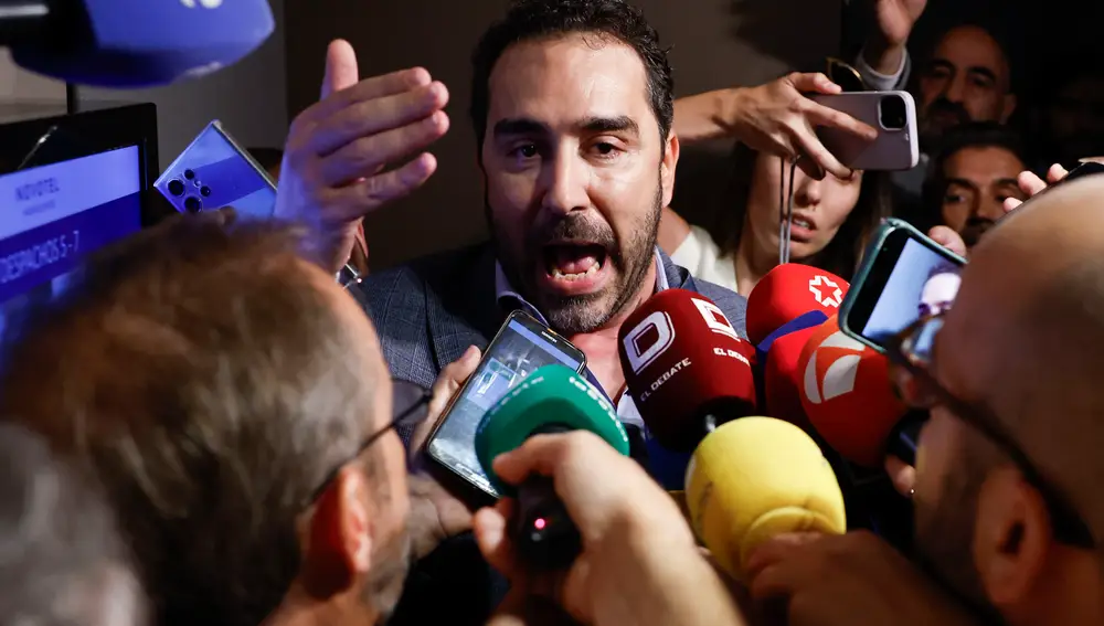 Aldama aparece en la comparecencia de Leire Díez y dice que miente