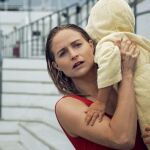 Niamh Algar, dentro de un reparto coral, protagoniza la historia