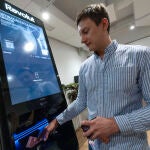 Revolut instalará sus primeros 50 cajeros físicos a nivel mundial en Barcelona y Madrid