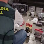 La Guardia Civil detiene en Almería a una persona por fabricación ilegal de explosivos