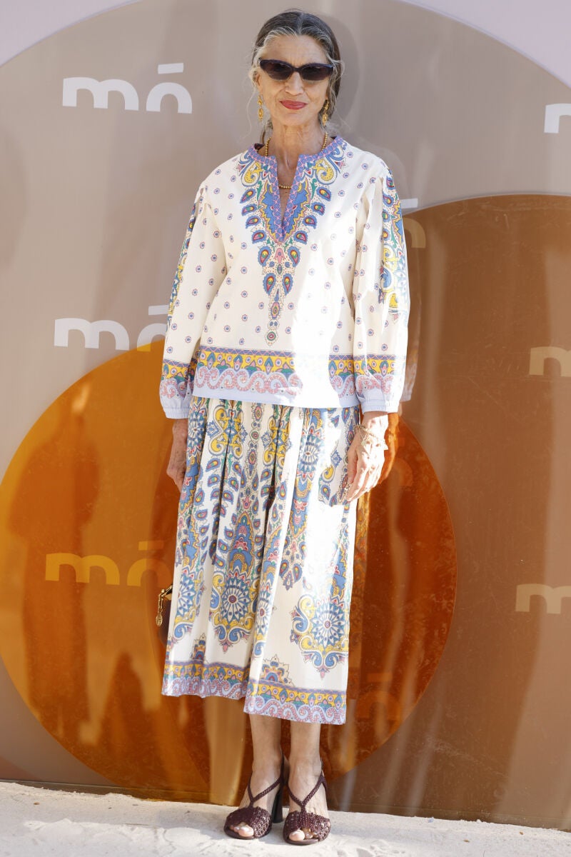 El look de Ángela Molina.