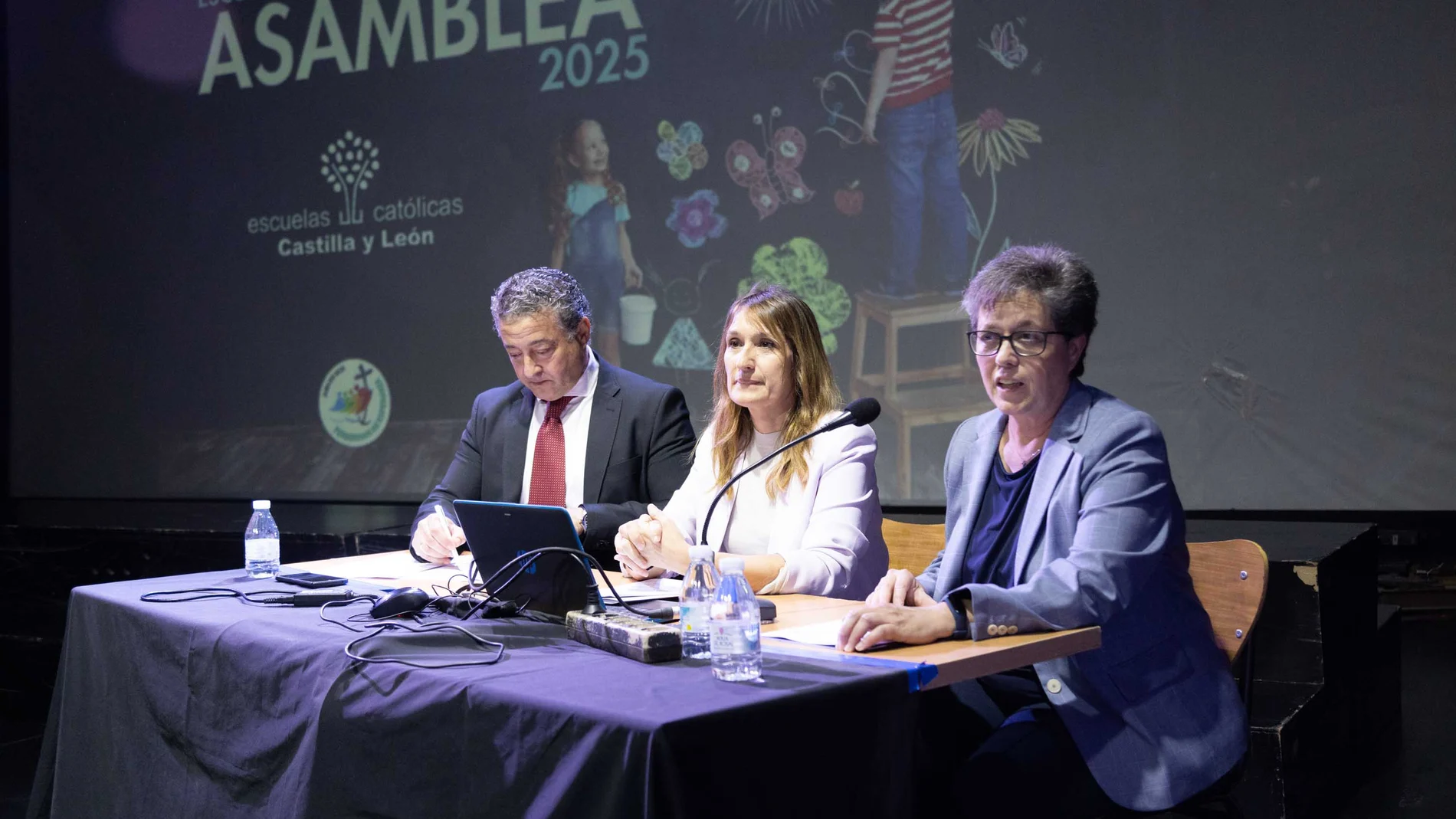 Rocío Lucas cierra la Asamblea de Escuelas Católicas