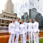 La princesa Leonor, con algunas de sus compañeras de Elcano en Nueva York