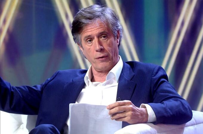 Carlo Costanzia en el plató de Telecinco