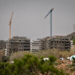 Economía/Vivienda.- El precio de la vivienda libre se dispara un 12,2% en el primer trimestre, su mayor alza en 18 años