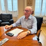 Cristóbal Aguado en la entrevista en su despacho el pasado miércoles