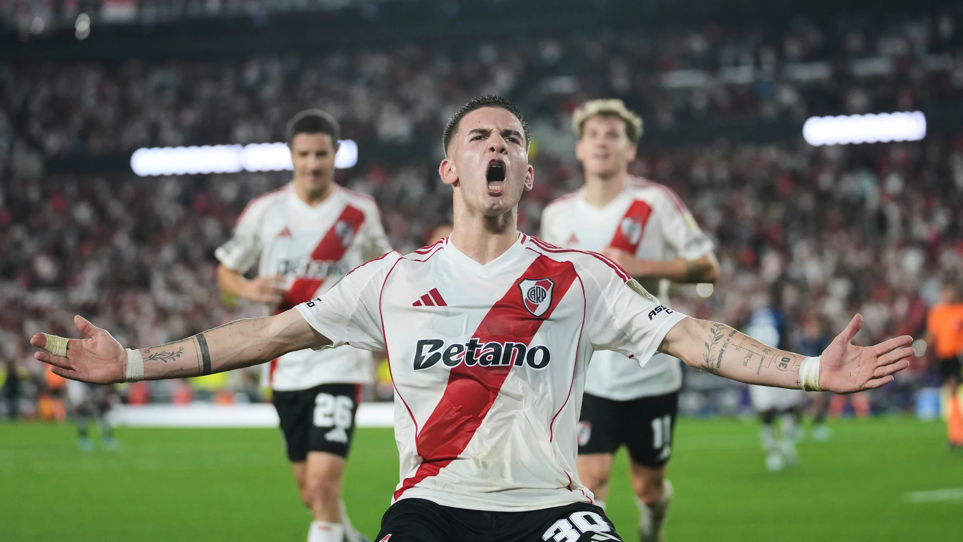 FIL _ Franco Mastantuono of Argentina's River Plate celebrates after scoring from the penalty spot his side's third goal against Ecuador's Independiente del Valle during a Copa Libertadores Group B soccer match at the Monumental stadium in Buenos Aires, Argentina, Thursday, May 15, 2025. (AP Photo/Gustavo Garello, File)