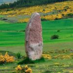Esta es la espectacular ruta de los menhires de Cantabria donde te sentirás en La Galia