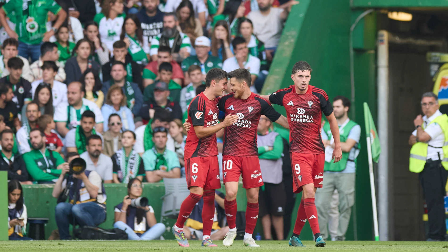 Alberto Reina of CD Mirandes celebrates after scoring goal during the LaLiga Hypermotion match between Racing Santander and CD Mirandes at Campos de Sport de El Sardinero on June 8, 2025, in Santander, Spain. AFP7 08/06/2025 ONLY FOR USE IN SPAIN