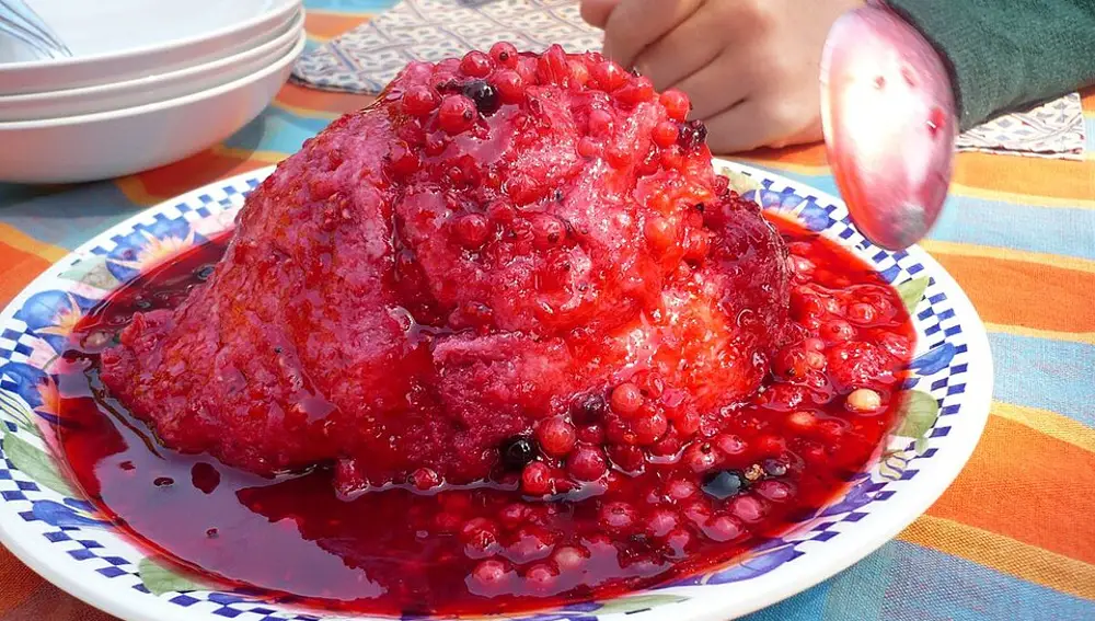 Summer pudding