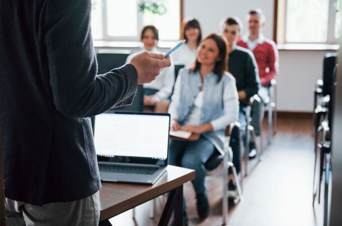 ¿Universidad o FP? Esta es la formación académica que te da empleo nada más terminarla