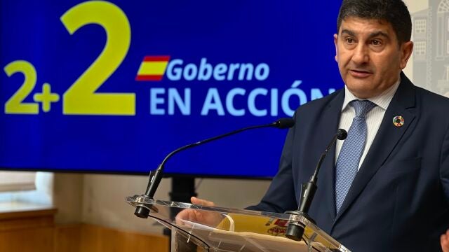 El delegado del Gobierno reivindica la inversión estatal en Galicia y avanza más inversiones