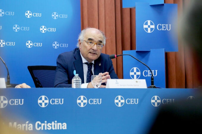 Benigno Pendás: “Los cursos de verano CEU- María Cristina apuestan por la España Constitucional y por su papel en el mundo”